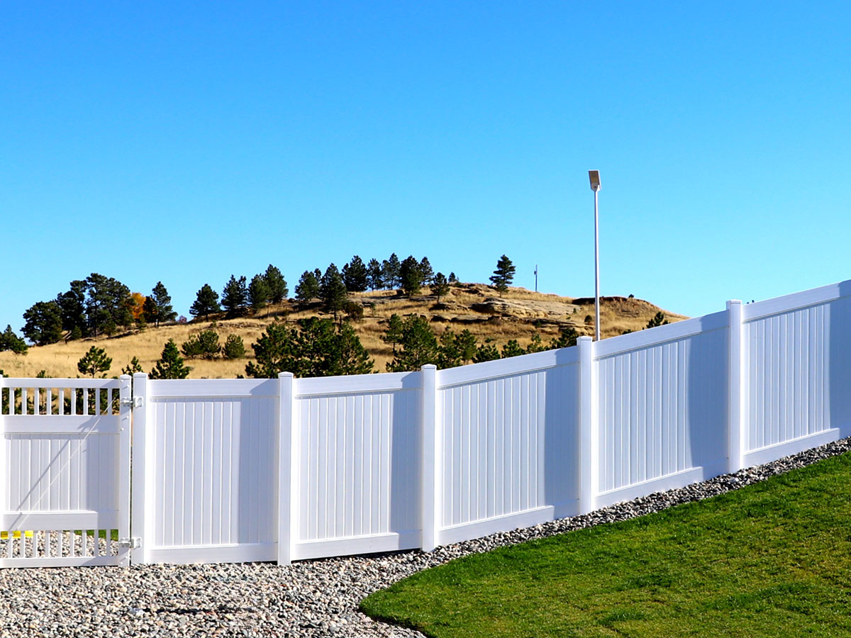 DIY Fence Contractor in Montana