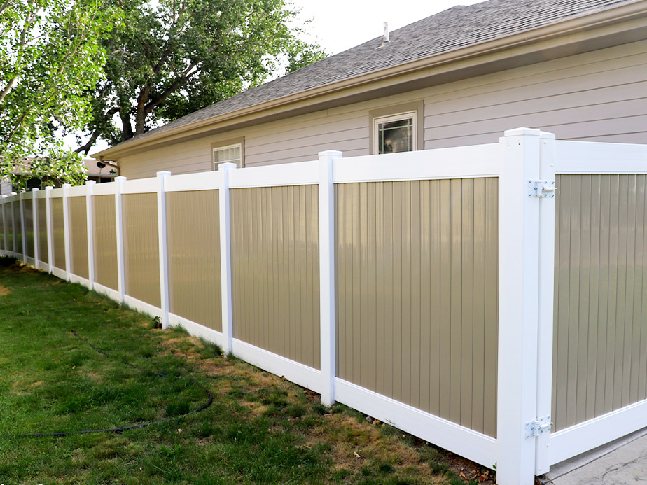 Vinyl privacy fencing in Billings Montana